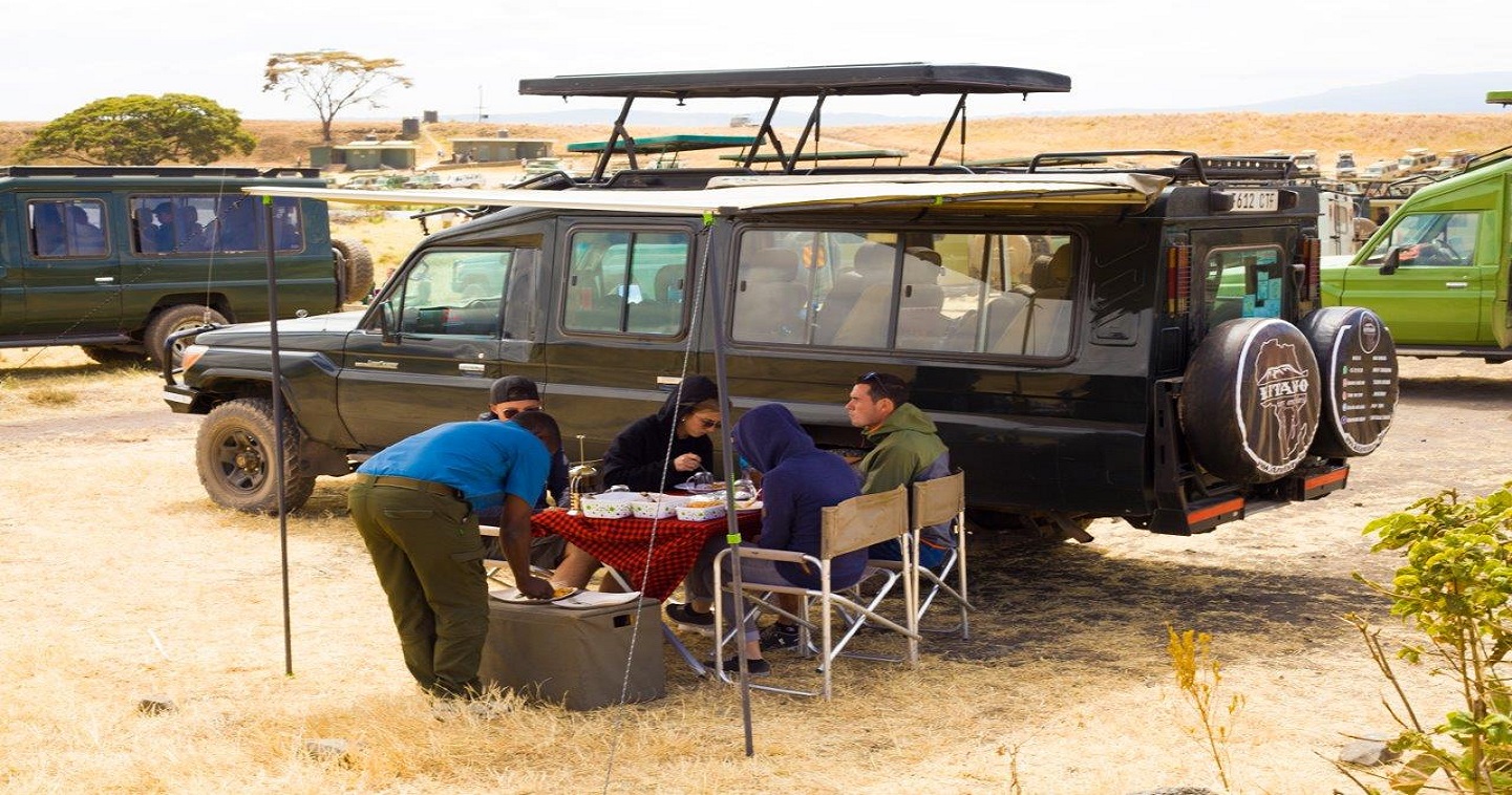 6 DAYS SERENGETI MIGRATION SAFARI